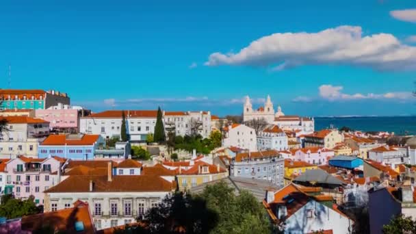 Kostel nebo klášter Sao Vicente de Fora v Lisabonu — Stock video