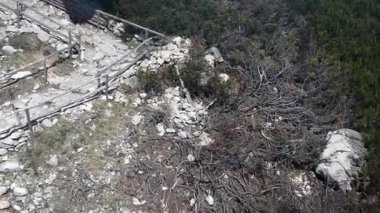 Yüksek Tatras Lomnicky stit üzerinde Asansör. Tatra Dağları, Tatras veya Tatra, Slovakya ve Polonya arasında doğal bir sınır oluşturan dağ aralığı vardır.