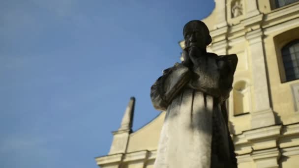 Szent József-templom - a sarutlan Kármeliták Poznanban. Poznan városa a Warta folyó Nyugat-Közép-Lengyelország, úgynevezett Wielkopolska (Greater Poland régió). — Stock videók