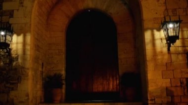 Kraliyet Sarayı, La Almudaina Alcazar (müstahkem Sarayı) Palma, Mayorka Adası, İspanya'nın başkenti olduğunu. Arap bir kale inşa sahip erken 14. yüzyıl Kraliyet ikamet olarak.