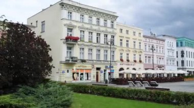 Eski şehir Pazar Meydanı Bydgoszcz. Bydgoszcz (Bromberg'de, Bydgostia) Brda ve Vistula nehirleri üzerinde Kuzey Polonya kentidir. Kuyavian-Pomeranian Voyvodalığı, Bydgoszcz ilçe merkezi oldu.
