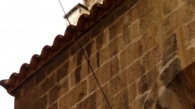 Santa Margarita Kilisesi, Palma, Balear Adaları, Mayorka, İspanya'da San Miguel Caddesi, no. 69'da yer almaktadır. Yan şapeller ve dikdörtgen taban apsisi ile dikdörtgen bir nef vardır.