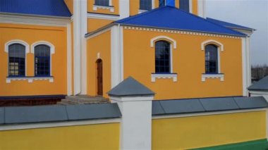 Ortodoks Kilisesi Kutsal bakire şefaat. Ivanava (Ivanovo, Janow Poleski) Brest Region Belarus, Ivanava bölgesinin bir yönetim merkezi bir şehirdir.