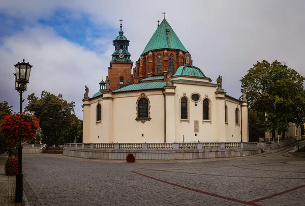 Katedrální bazilika Nanebevzetí Panny Marie, Hnězdno, Polsko — Stock fotografie