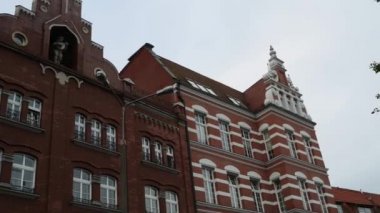 Gdansk Chlebnicka Sokağı. Gdansk (Danzig) Polonya Baltık kıyıları, sermaye Pomeranya Voyvodalığı, Lehçe asıl liman ve ülkenin en büyük dördüncü metropol merkezinin şehirdir.