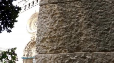 San Francisco de Palma de Mallorca manastır aynı adı, manastır ve dizi müstakil binada küçük bazilika tarafından oluşan bir gruptur. Palma de Mallorca, Balear Adaları, İspanya