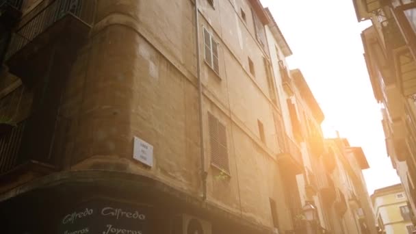 Iglesia de Santa Eulalia en Palma, Mallorca, en la que Jaime II de Mallorca fue coronado el 12 de septiembre de 1276. Palma es la capital y la mayor ciudad de la comunidad autónoma de Baleares en España . — Vídeo de stock