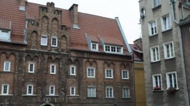 Gdansk Mariacka Sokağı. Gdansk (Danzig) Polonya Baltık kıyıları, sermaye Pomeranya Voyvodalığı, Lehçe asıl liman ve ülkenin en büyük dördüncü metropol merkezinin şehirdir.