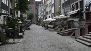 Gdansk Mariacka Sokağı. Gdansk (Danzig) Polonya Baltık kıyıları, sermaye Pomeranya Voyvodalığı, Lehçe asıl liman ve ülkenin en büyük dördüncü metropol merkezinin şehirdir.