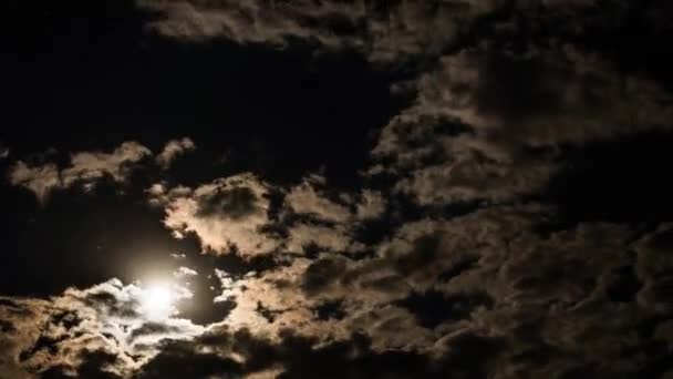 Timelapse : La Lune est la Terre uniquement satellite naturel permanent. C'est l'un des plus grands satellites naturels du système solaire . — Video