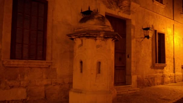 Royal Palace of La Almudaina is Alcazar (fortified palace) of Palma, capital city of Island of Majorca, Spain. Having been built as an Arabian Fort, it as royal residence in early 14th century. — Stock Video