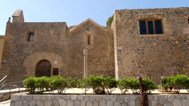 4k Old chapel, Oratorio de Santa Caterina de Alexandria on a hill in entrance to Port of Soller, now houses museum of sea. This is Museu de la Mar, Mallorca of Balearic Islands in Spain. — Stock Video