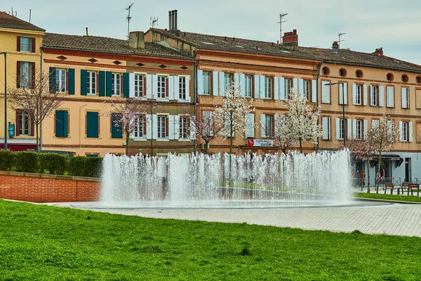 Kare Laperouse Daki Çeşme Albi Fransa Nın Güneyinde Toulouse Kuzeydoğusunda — Stok fotoğraf