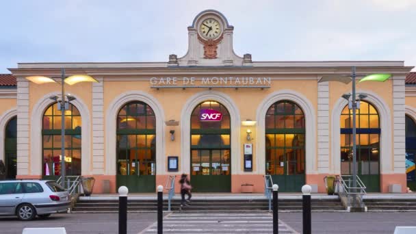 Montauban Frankrike Mars 2018 Timelapse Montauban Ville Bourbon Järnvägsstation Som — Stockvideo
