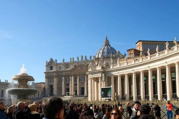 Rome Italië Januari 2016 Het Apostolisch Paleis Officiële Residentie Van — Stockfoto