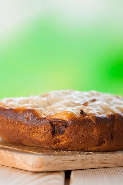 Small Apple Pie Home Cooked Bread Machine — Stock Photo, Image