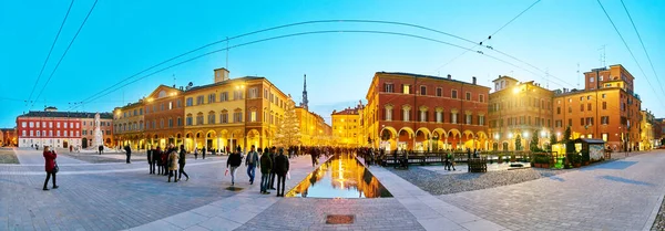 莫迪纳 意大利 2016年11月26日 意大利莫迪纳的罗马广场 杜卡莱宫Palazzo Ducale 新年及圣诞假期 — 图库照片