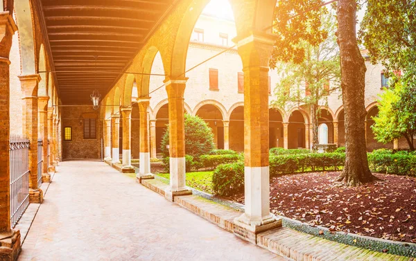 Ferrara Itália Praça Santa Ana Portal Com Claustro Adjacente Pórtico — Fotografia de Stock