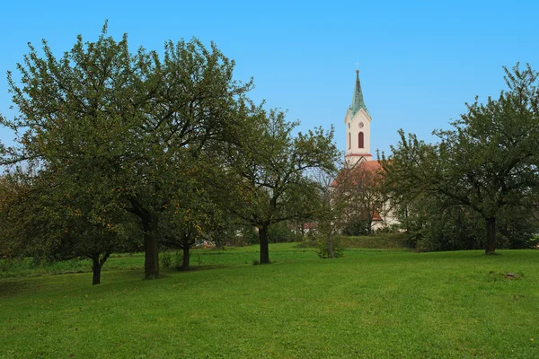 Kostel St. Michael archanděl, Svabenice — Stock fotografie