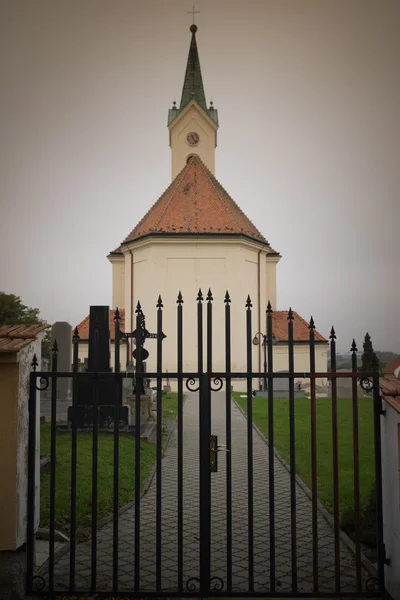 Kostel St. Michael archanděl, Svabenice — Stock fotografie