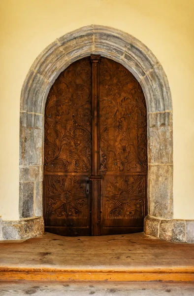 Porta in un'antica fortezza — Foto Stock