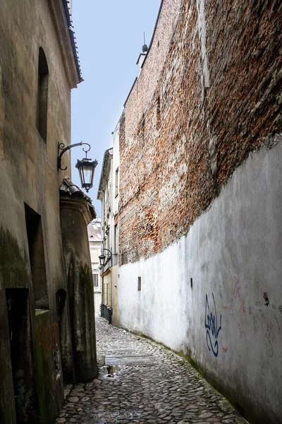 Smalle straatjes van de oude stad Kosice — Stockfoto