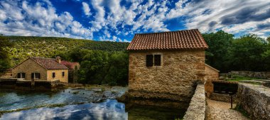 Taş eski ev, Milli Park Krka Hırvat biridir