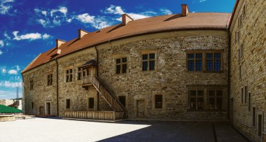 Sanok Royal Castle Polonya'da geç 14. yüzyılda inşa edilmiş