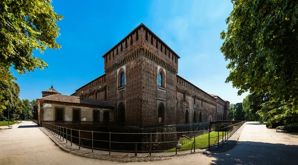 Castelo de Sforza é um castelo em Milão, norte da Itália . — Fotografia de Stock