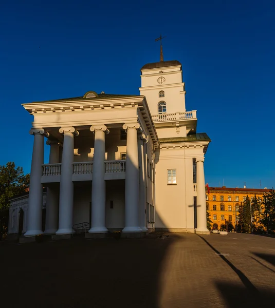 市政厅在白俄罗斯首都明斯克 — 图库照片
