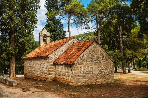 Stone old church of Krka National Park is one of Croatian — Stock Photo, Image