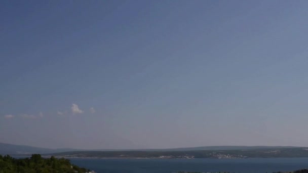 Blick von der Maslenica-Brücke in Kroatien — Stockvideo