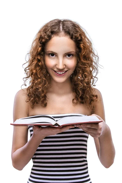 Jovem mulher em colete listrado com livro vermelho — Fotografia de Stock