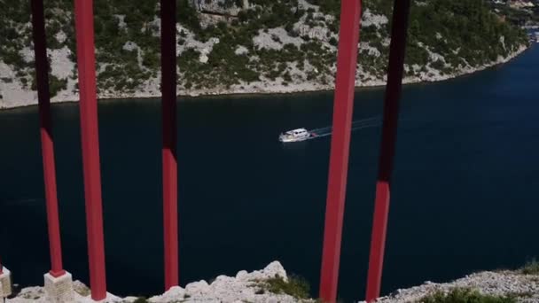 De Maslenica brug van Kroatië — Stockvideo