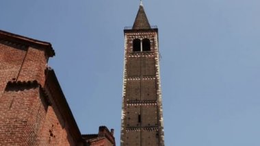 Sant Eustorgio Bazilikası Milano kilisesidir