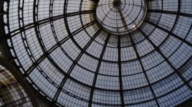 Milano 'daki Galleria Vittorio Emanuele II