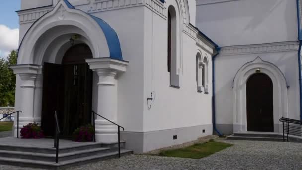 Iglesia Ortodoxa de la Asunción en Kleszczele — Vídeos de Stock