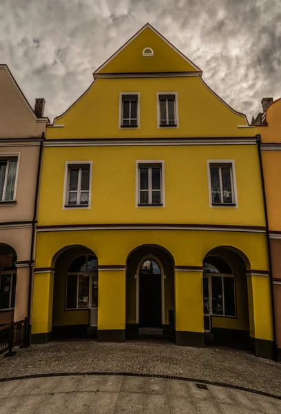 Yellow building in Lomza — Stock Photo, Image