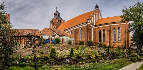 Kościół Świętych Anny położony w Barczewo, Polska — Zdjęcie stockowe