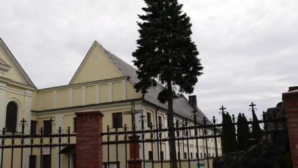 Igreja da Santíssima Trindade em Lomza — Vídeo de Stock