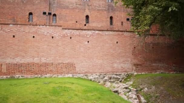 Castillo de Ordensburg en Olsztyn, Polonia — Vídeo de stock