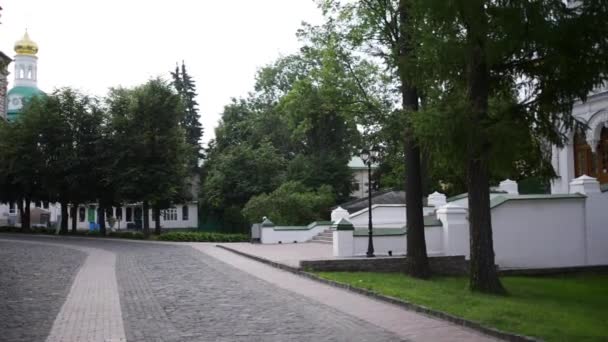 Le réfectoire de Saint Serge à Lavra 
