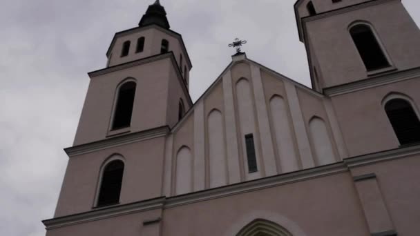 Gedaanteverandering van Lord kerk in Piatnica, Polen — Stockvideo