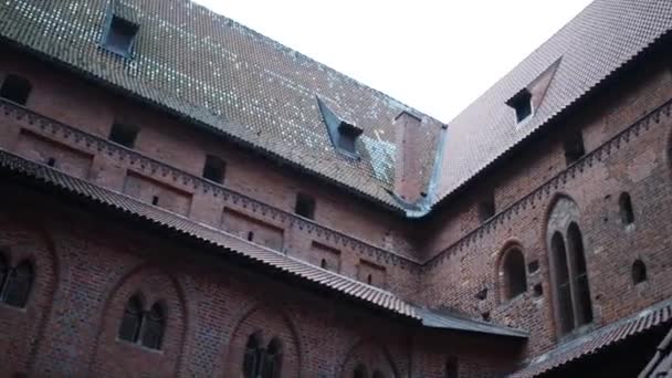 Polonya, Malbork 'taki Töton Düzeni Kalesi — Stok video