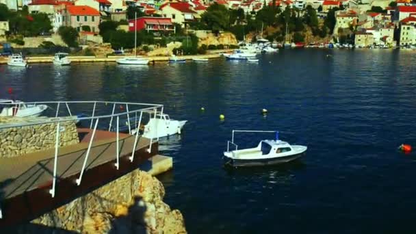 Sibenik es una ciudad histórica en Croacia — Vídeo de stock