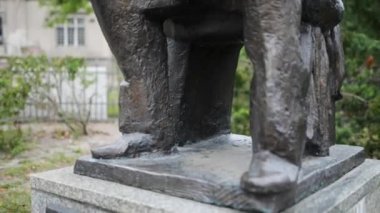 Anıt Tytus Adam Dzialynski Kornik kale