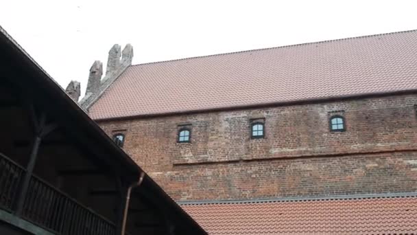 Germansk slott i Nidzica, Polen — Stockvideo