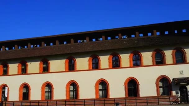 Sforza Castle är ett slott i Milano, Italien. — Stockvideo