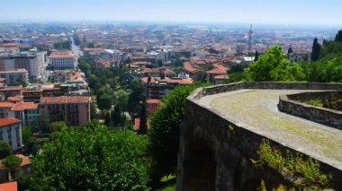 Bergamo Lombardy, İtalya için bir şehirdir