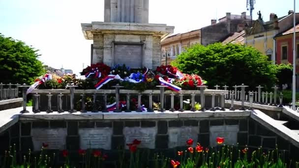 Presov, Slovakya'da Sovyet askerlerinin toplu mezarı — Stok video